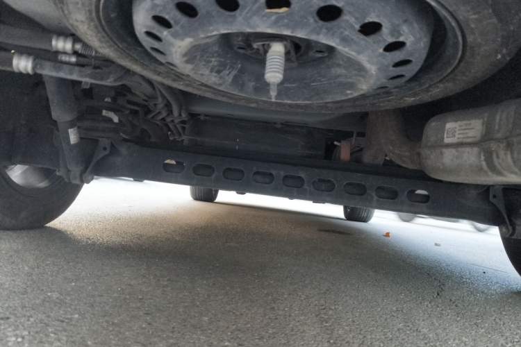 Used Buick GL8 2021 Land Cruiser Executive Class 652T Comfort Model Chassis Rear