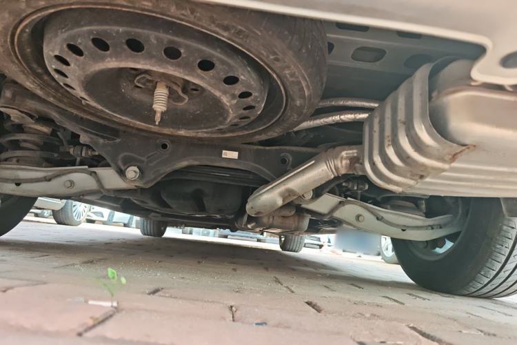 Used Buick GL8 2021 ES Landtrek 653T Comfort Edition Chassis Rear