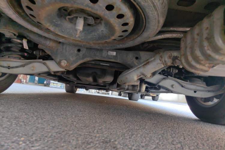 Used Buick GL8 2021 ES Landtrek 653T Comfort Edition Chassis Rear