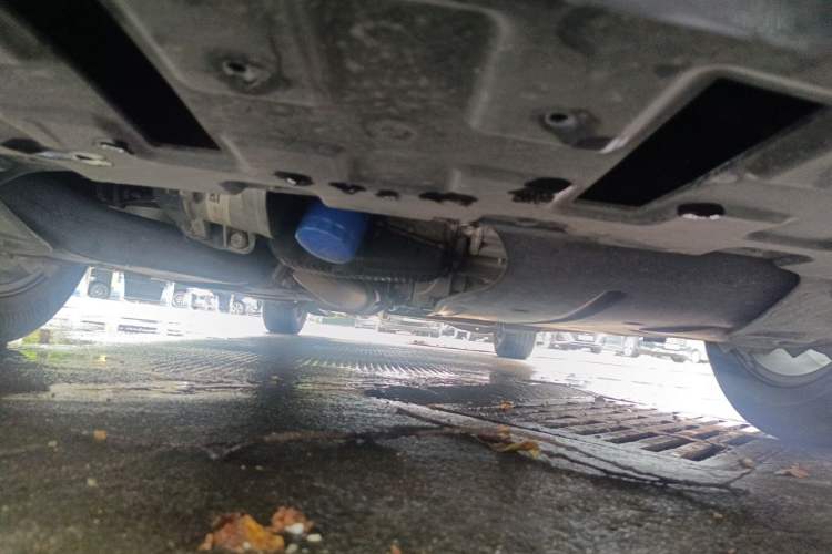 Used Buick GL8 2021 ES Landtrek 653T Comfort Edition Chassis Rear