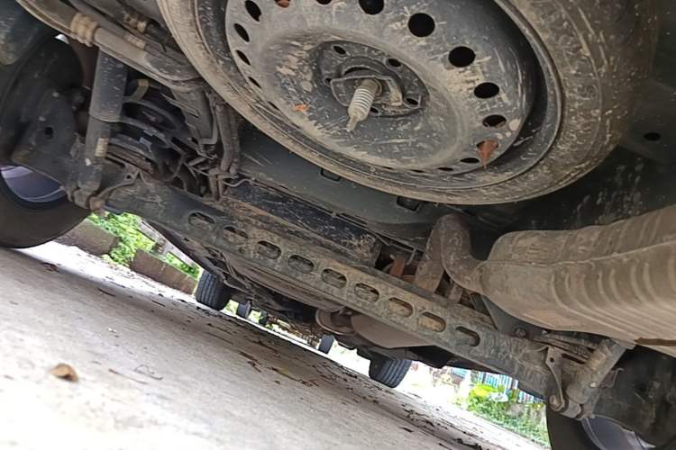 Used Buick GL8 2021 Land Cruiser Executive Class 652T Comfort Model Chassis Rear