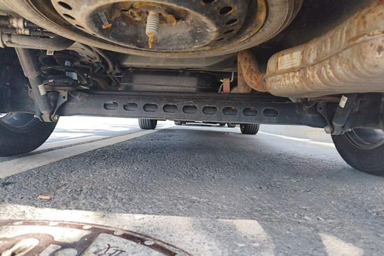 Used Buick GL8 2021 Land Cruiser Executive Class 652T Luxury Model Chassis Rear