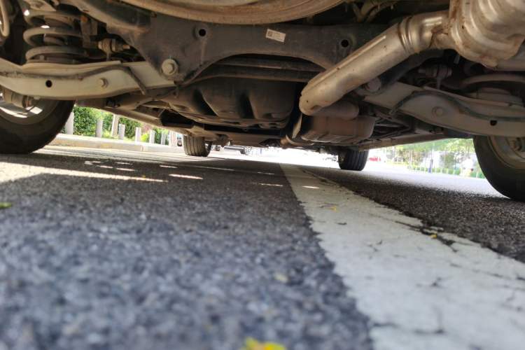 Used Buick GL8 2021 ES Landtrek 653T Luxury Model Chassis Rear