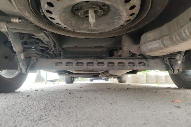 Used Buick GL8 2021 Land Cruiser Executive Class 652T Comfort Model Chassis Rear