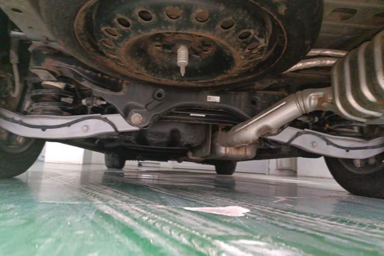 Used Buick GL8 2021 ES Landtrek 653T Comfort Edition Chassis Rear