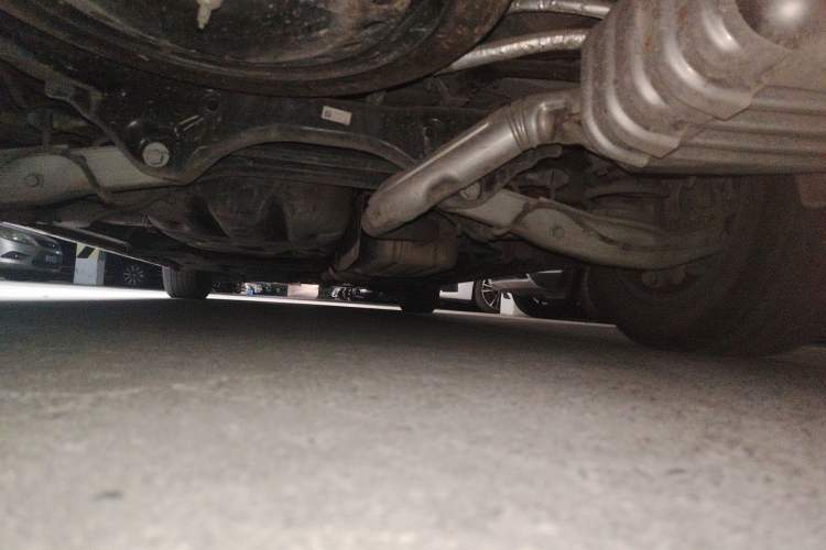 Used Buick GL8 2021 ES Landtrek 653T Comfort Edition Chassis Rear