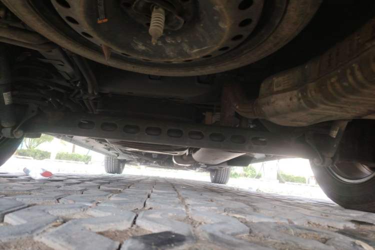Used Buick GL8 2021 Land Cruiser Executive Class 652T Comfort Model Chassis Rear