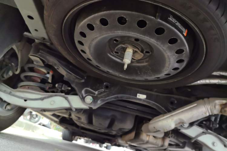 Used Buick GL8 2021 ES Landtrek 653T Comfort Edition Chassis Rear