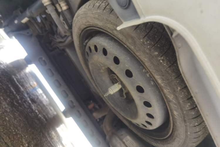 Used Buick GL8 2021 Land Cruiser Executive Class 652T Luxury Model Chassis Rear