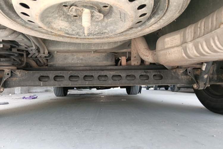 Used Buick GL8 2021 Land Cruiser Executive Class 652T Luxury Model Chassis Rear