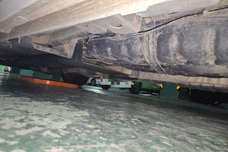 Used Buick GL8 2021 ES Land Cruiser 653T Luxury Edition Chassis Rear Left