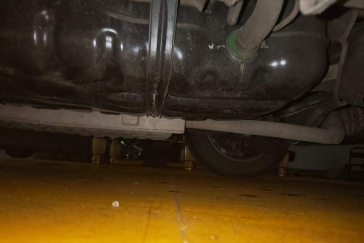 Used Buick GL8 2021 ES Land Cruiser 653T Luxury Edition Chassis Rear Left