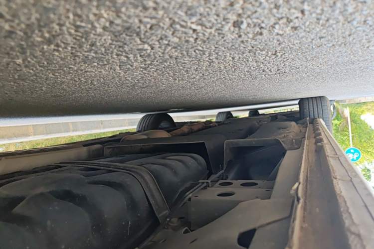 Used Buick GL8 2021 ES Landtrek 653T Comfort Edition Chassis Rear Left