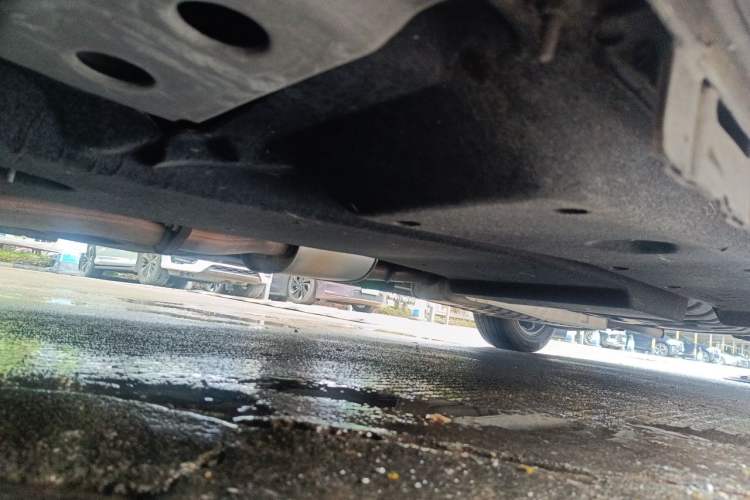 Used Buick GL8 2021 ES Landtrek 653T Comfort Edition Chassis Rear Left