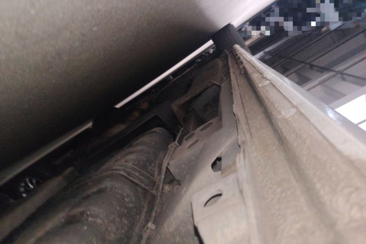 Used Buick GL8 2021 ES Landtrek 653T Comfort Edition Chassis Rear Left