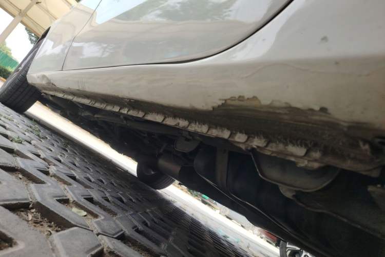 Used Buick GL8 2021 Land Cruiser Executive Class 652T Comfort Model Chassis Rear Left