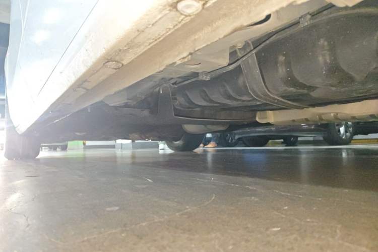 Used Buick GL8 2021 ES Landtrek 653T Comfort Edition Chassis Rear Left