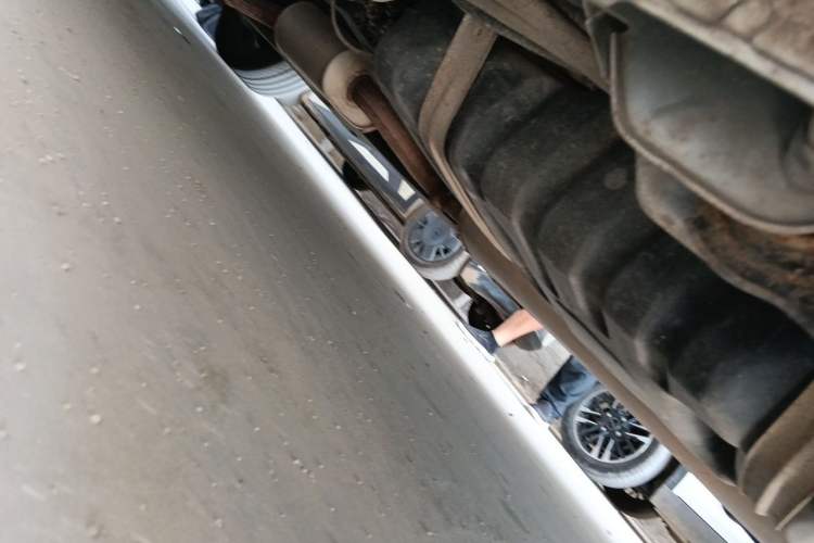 Used Buick GL8 2021 Land Cruiser Executive Class 652T Luxury Model Chassis Rear Left
