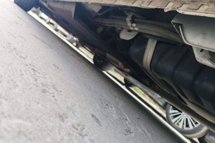 Used Buick GL8 2021 Land Cruiser Executive Class 652T Luxury Model Chassis Rear Left