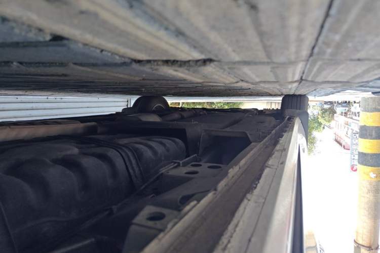 Used Buick GL8 2021 ES Landtrek 653T Comfort Edition Chassis Rear Left