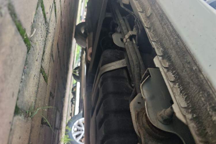 Used Buick GL8 2021 Land Cruiser Executive Class 652T Comfort Model Chassis Rear Left