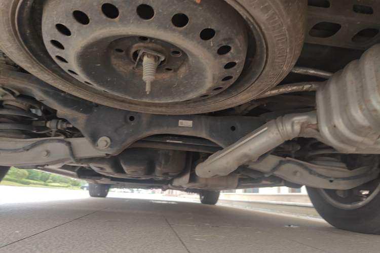 Used Buick GL8 2021 ES Landtrek 653T Luxury Model Chassis Rear