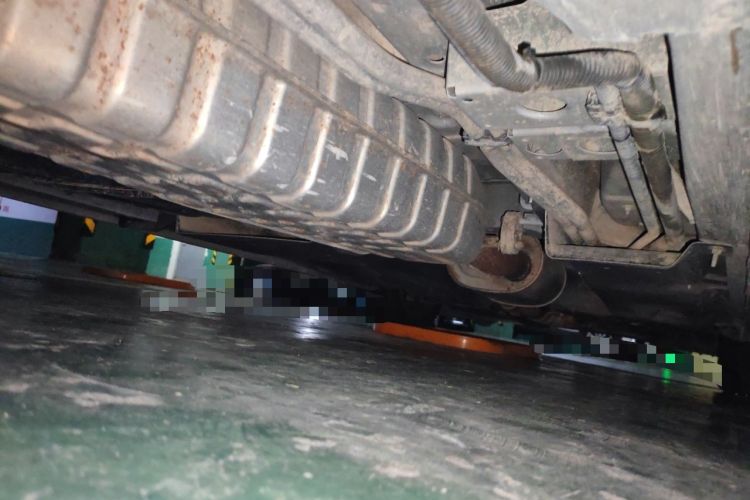 Used Buick GL8 2021 ES Land Cruiser 653T Luxury Edition Chassis Rear Right