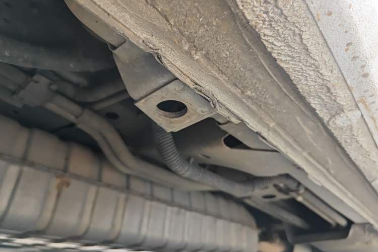 Used Buick GL8 2021 ES Land Cruiser 653T Luxury Edition Chassis Rear Right