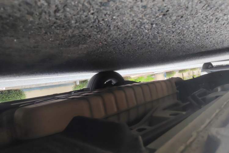 Used Buick GL8 2021 ES Landtrek 653T Comfort Edition Chassis Rear Right