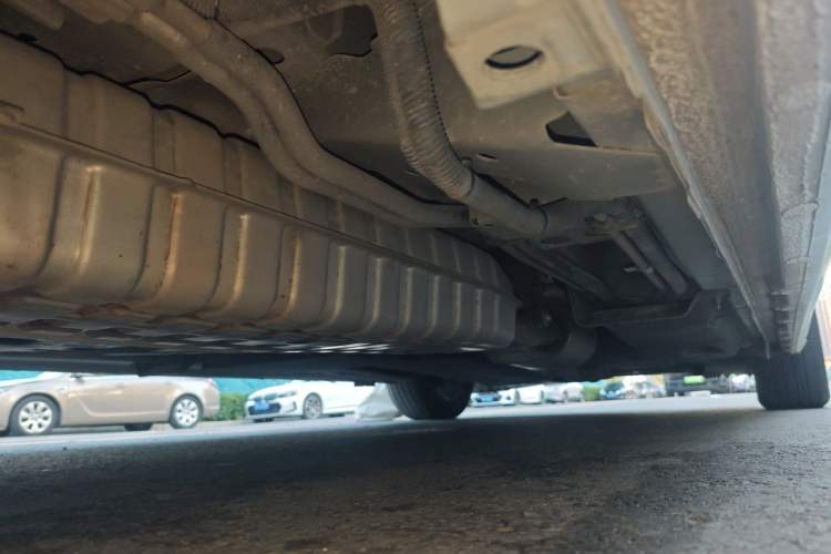 Used Buick GL8 2021 ES Landtrek 653T Comfort Edition Chassis Rear Right