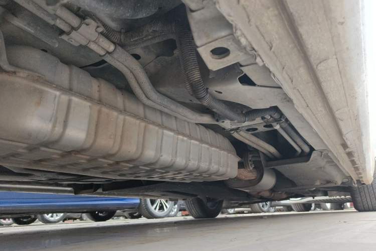 Used Buick GL8 2021 ES Landtrek 653T Comfort Edition Chassis Rear Right