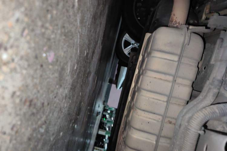 Used Buick GL8 2021 ES Landtrek 653T Comfort Edition Chassis Rear Right