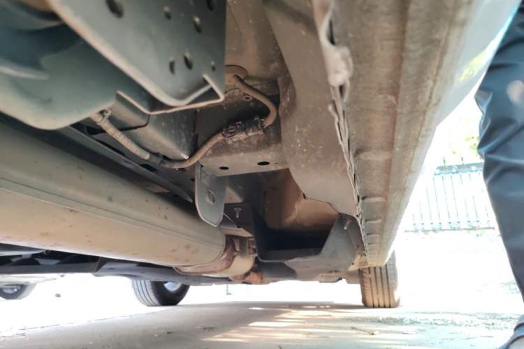 Used Buick GL8 2021 Land Cruiser Executive Class 652T Comfort Model Chassis Rear Right
