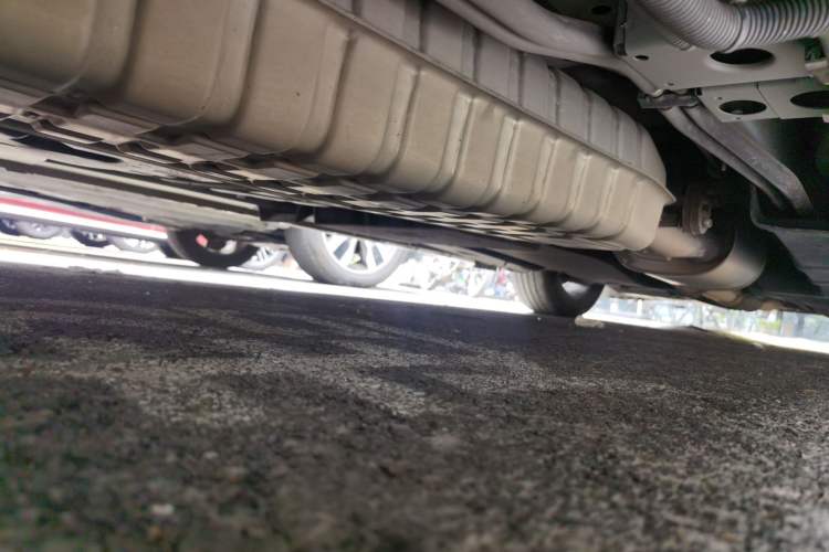 Used Buick GL8 2021 ES Land Cruiser 653T Luxury Edition Chassis Rear Right