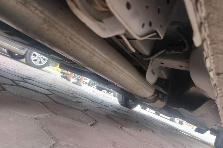 Used Buick GL8 2021 Land Cruiser Executive Class 652T Comfort Model Chassis Rear Right