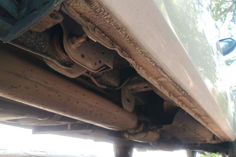 Used Buick GL8 2021 Land Cruiser Executive Class 652T Comfort Model Chassis Rear Right