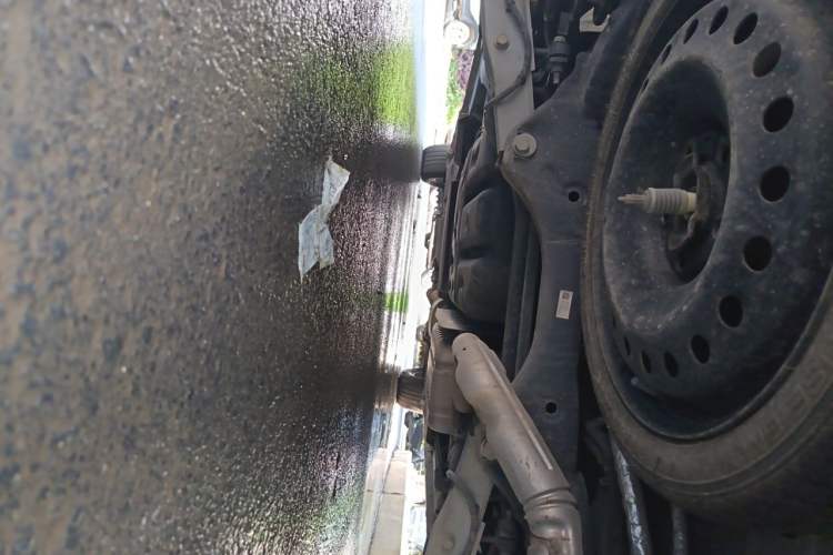 Used Buick GL8 2021 ES Land Cruiser 653T Luxury Edition Chassis Rear