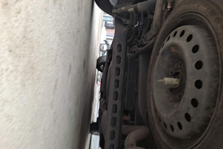 Used Buick GL8 2021 Land Cruiser Executive Class 652T Comfort Model Chassis Rear