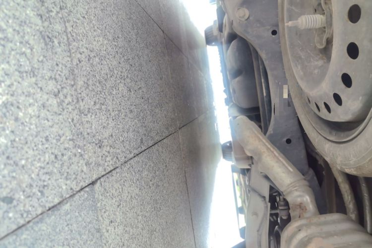 Used Buick GL8 2021 ES Land Cruiser 653T Smart Flagship Model Chassis Rear