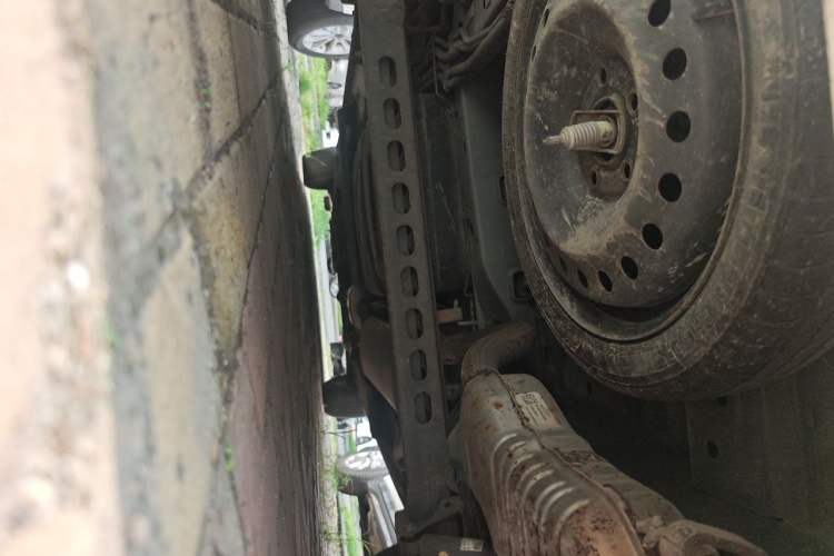 Used Buick GL8 2021 Land Cruiser Executive Class 652T Comfort Model Chassis Rear