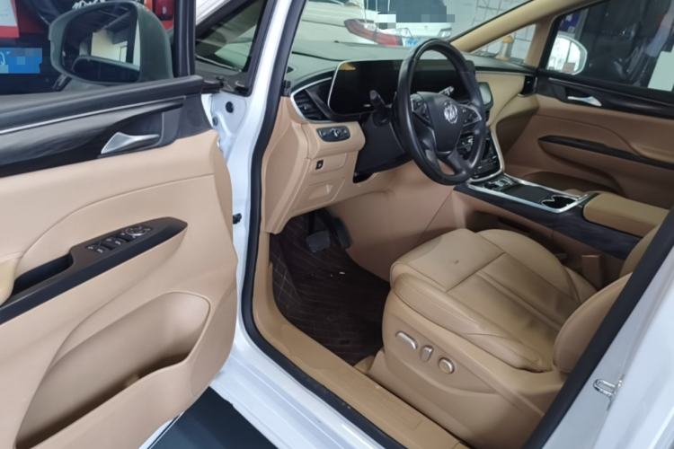 Used Buick GL8 2021 ES Landtrek 653T Luxury Model Driver Seat