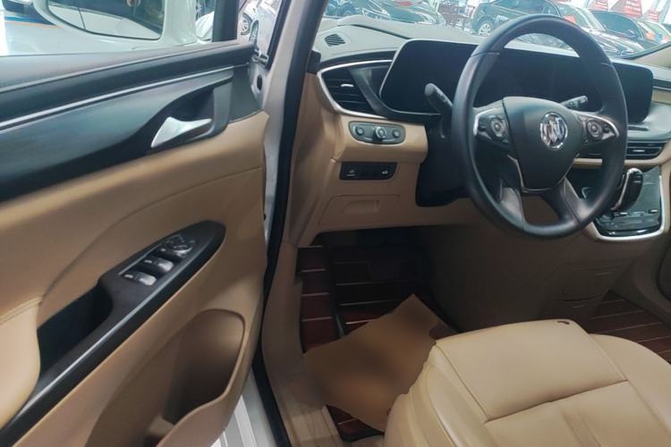 Used Buick GL8 2021 ES Land Cruiser 653T Luxury Edition Driver Seat