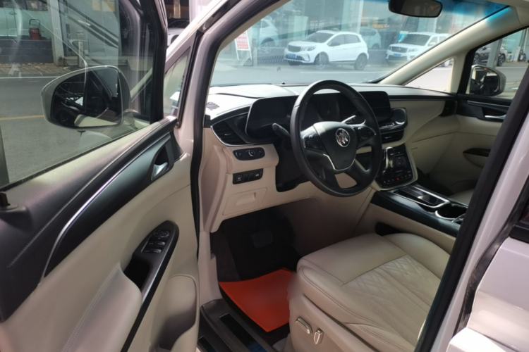 Used Buick GL8 2021 ES Landtrek 653T Comfort Edition Driver Seat