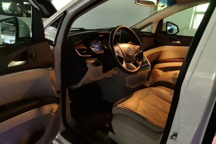 Used Buick GL8 2021 Land Cruiser Executive Class 652T Luxury Model Driver Seat