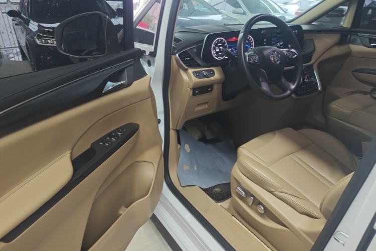 Used Buick GL8 2021 ES Land Cruiser 653T Luxury Edition Driver Seat