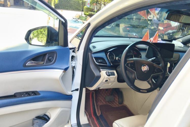 Used Buick GL8 2021 Land Cruiser Executive Class 652T Luxury Model Driver Seat
