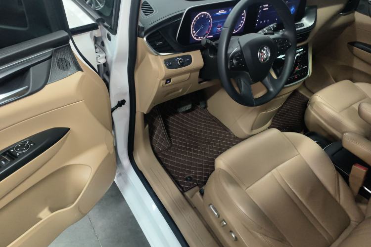 Used Buick GL8 2021 ES Landtrek 653T Luxury Model Driver Seat