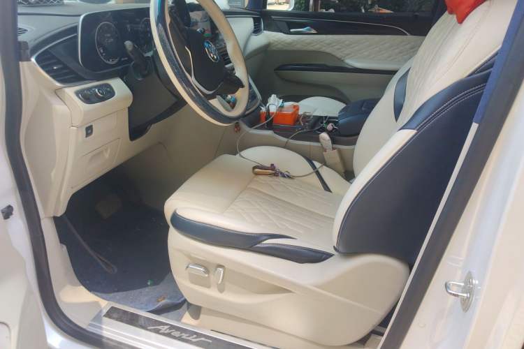 Used Buick GL8 2021 ES Landtrek 653T Comfort Edition Driver Seat
