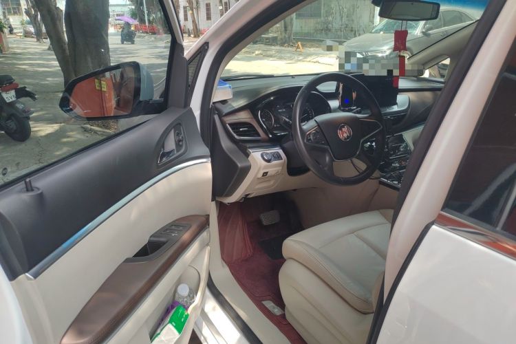 Used Buick GL8 2021 Land Cruiser Executive Class 652T Luxury Model Driver Seat