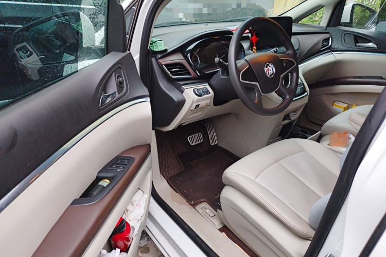 Used Buick GL8 2021 Land Cruiser Executive Class 652T Comfort Model Driver Seat